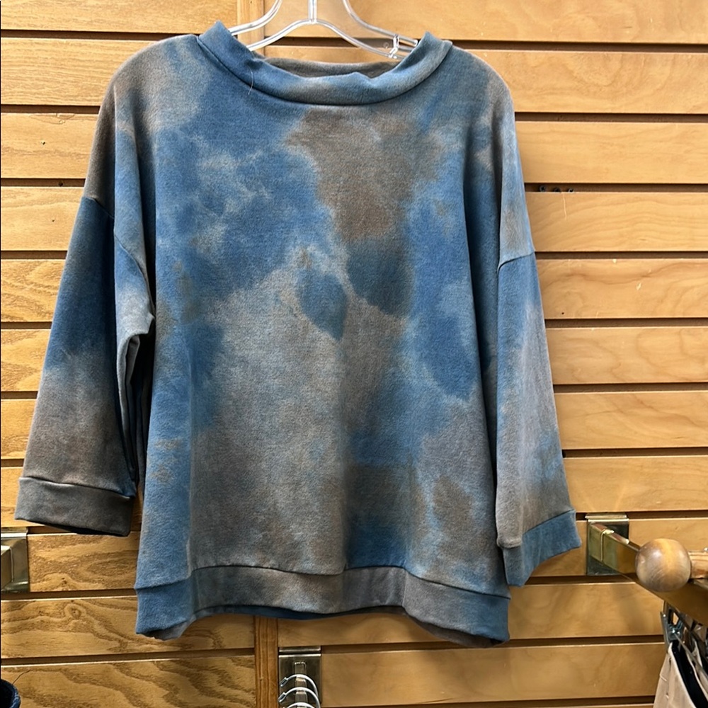 Blue and Brown Tie-Dye Sweatshirt Bryn Walker